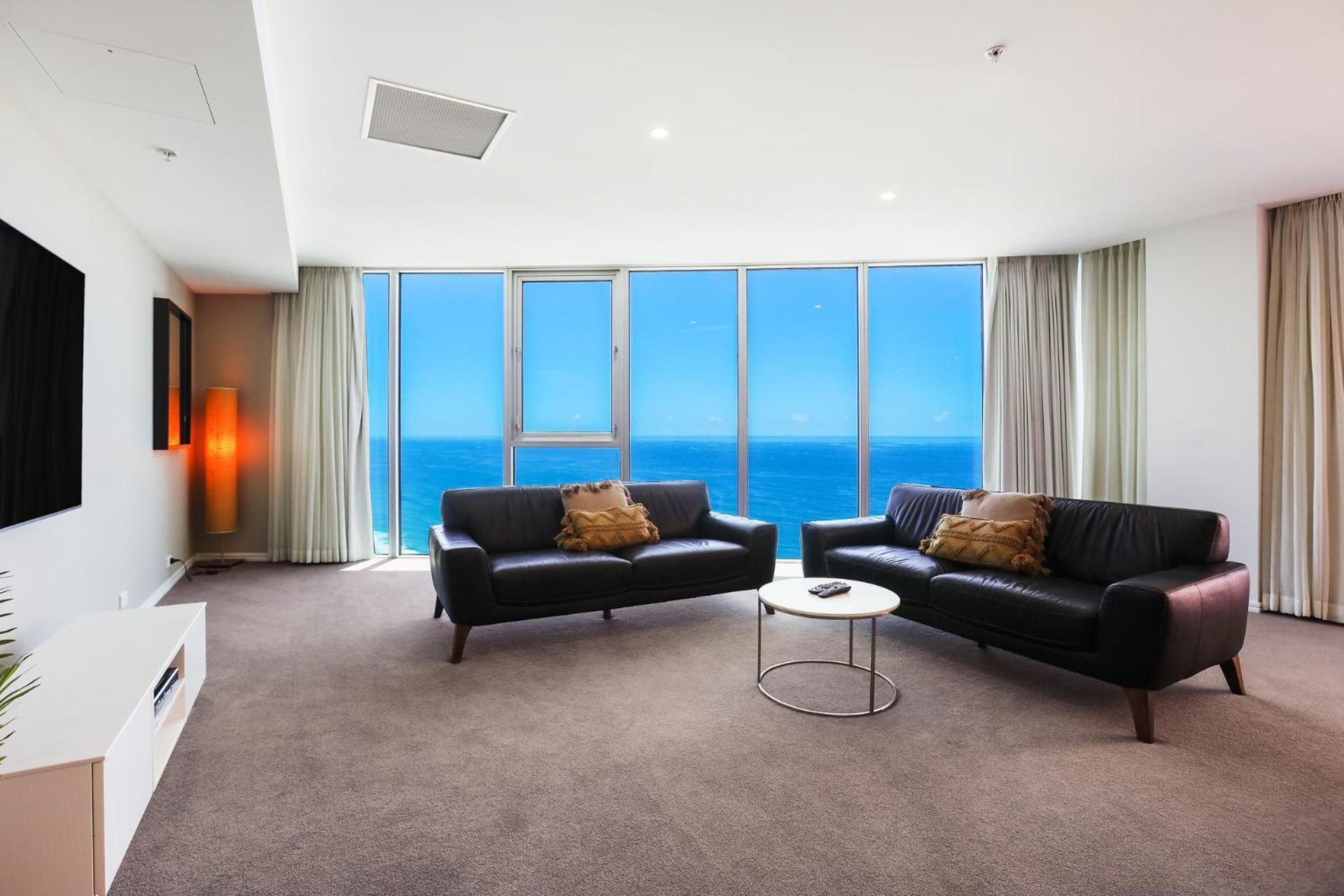 Number 1 H Residences - Wifi, Parking & More By Gold Coast Holidays Exterior photo