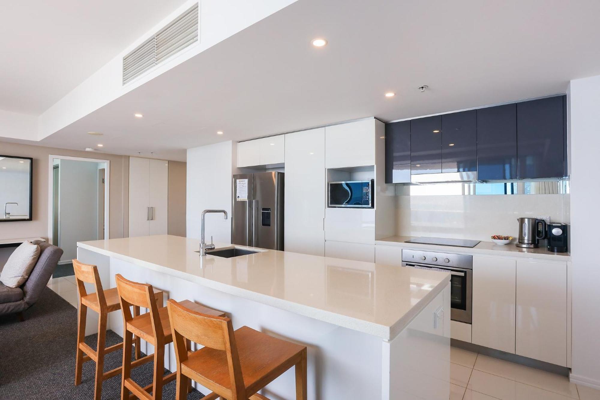 Number 1 H Residences - Wifi, Parking & More By Gold Coast Holidays Exterior photo