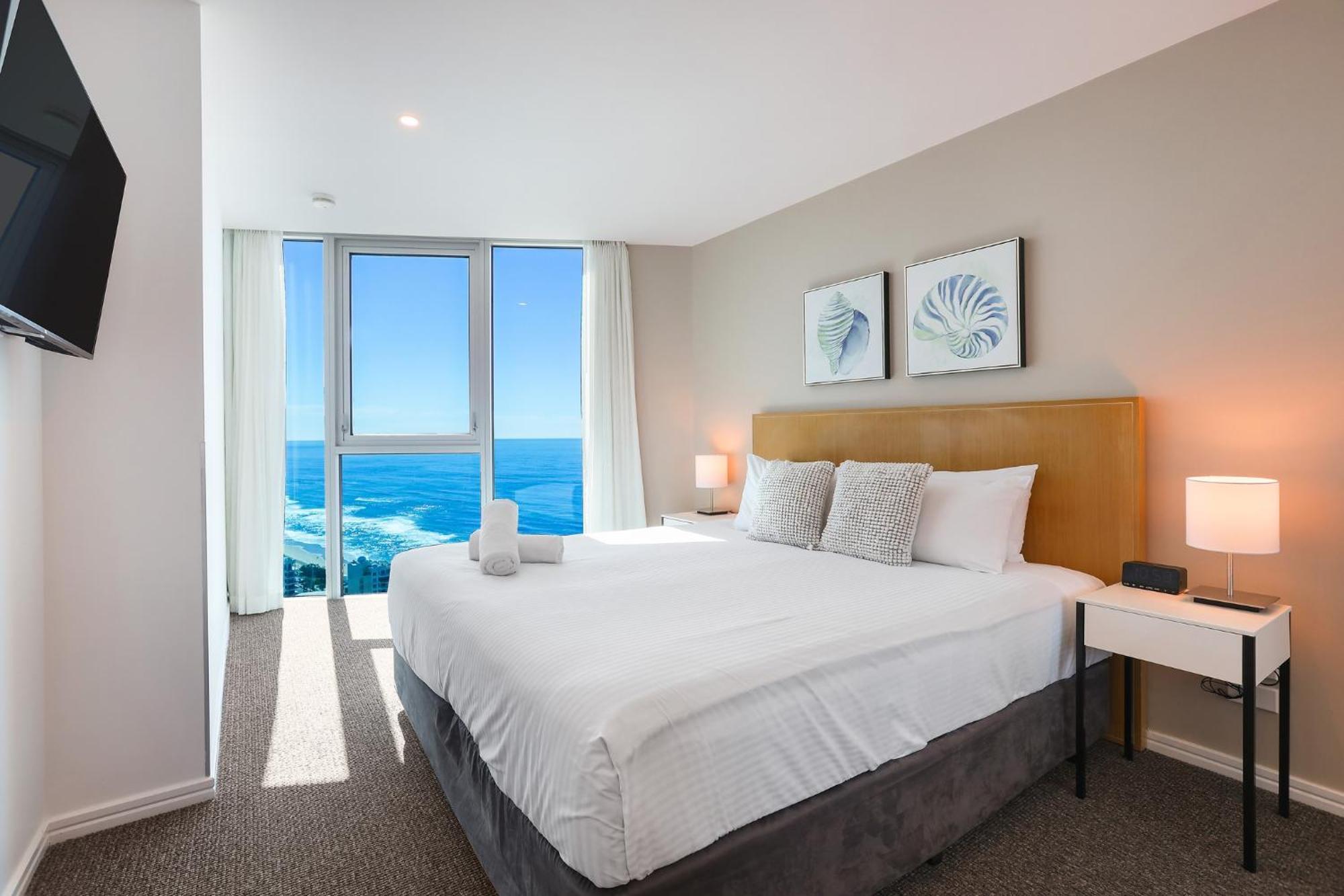 Number 1 H Residences - Wifi, Parking & More By Gold Coast Holidays Exterior photo